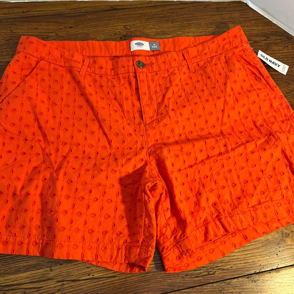 Old Navy Orange Eyelet Shorts Womens 14‎ Regular Standard NWT 603113-00-1
